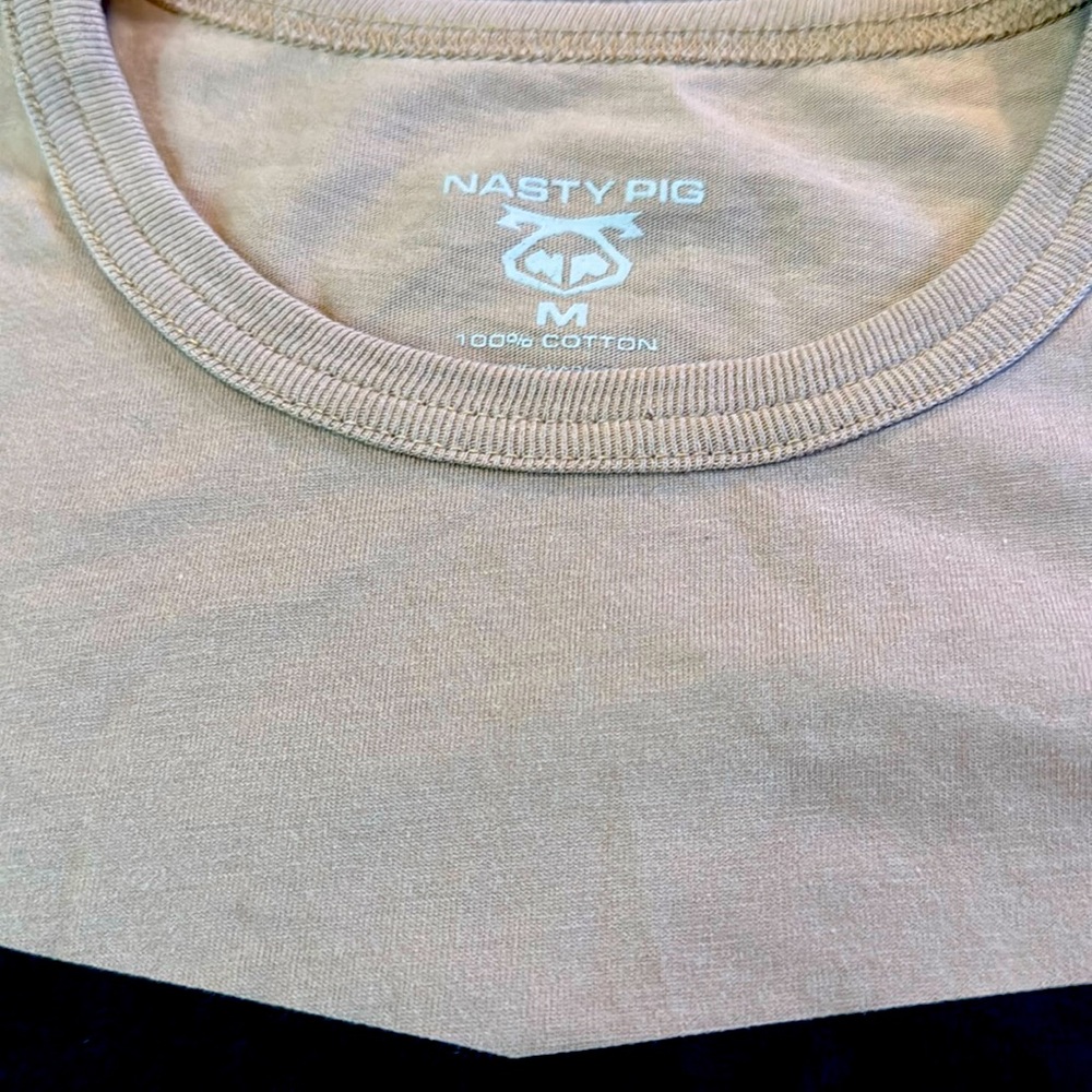 Gently worn, nasty pig, Mens medium graphic logo T-shirt.
